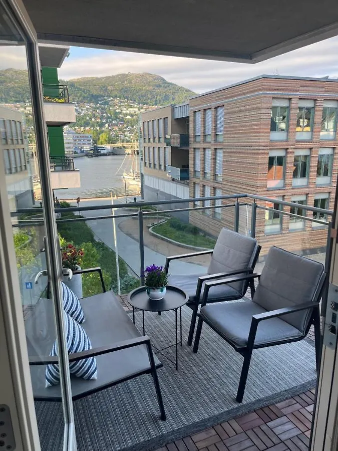 Modern Apartment - Amazing Terrace And Fjord View, Close To City Center 卑爾根